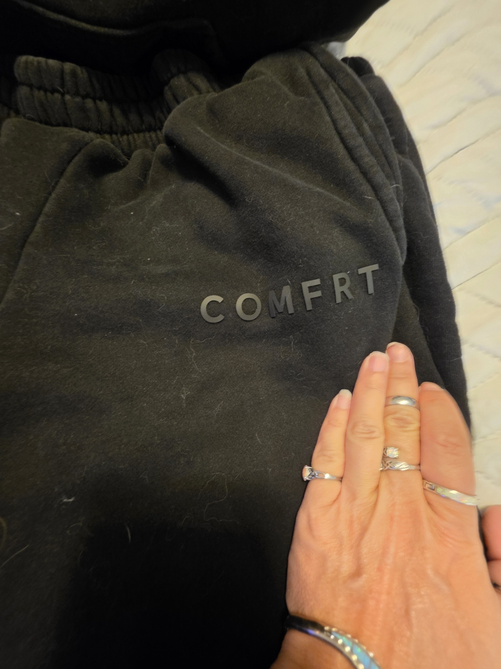 Comfet Set - Picture 2 of 5